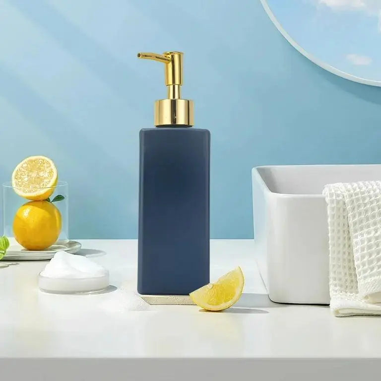 LZY5125[400PF-1-2] - SOAP DISPENSER BOTTLE